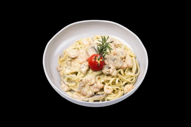 Kremalı Karidesli Linguine