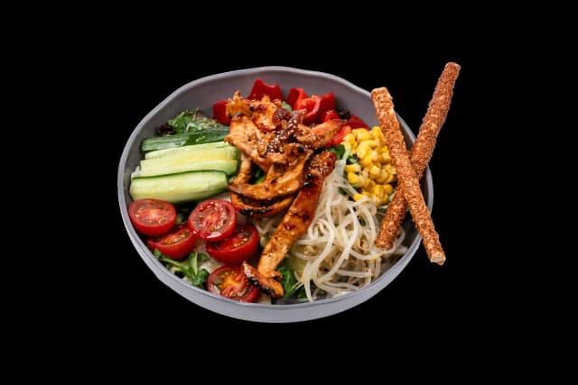 Thai Soslu Tavuklu Bowl